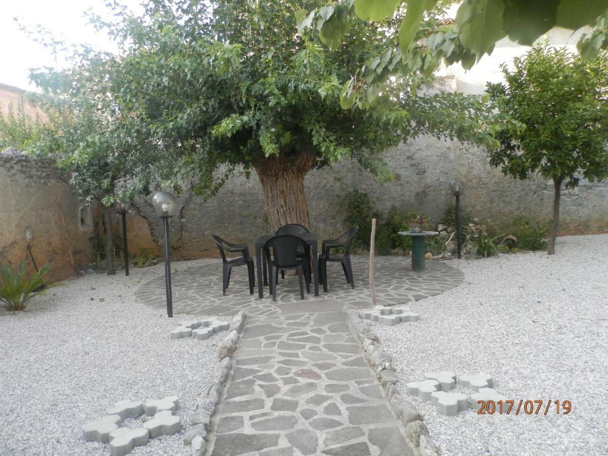 B&B Palazzo L'Occaso Castrovillari Ngoại thất bức ảnh